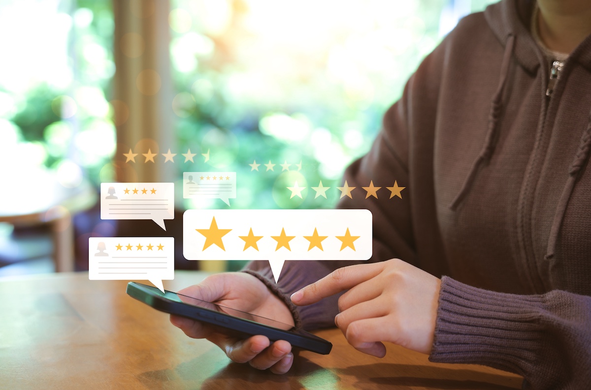 Illustration for Handling Negative Feedback